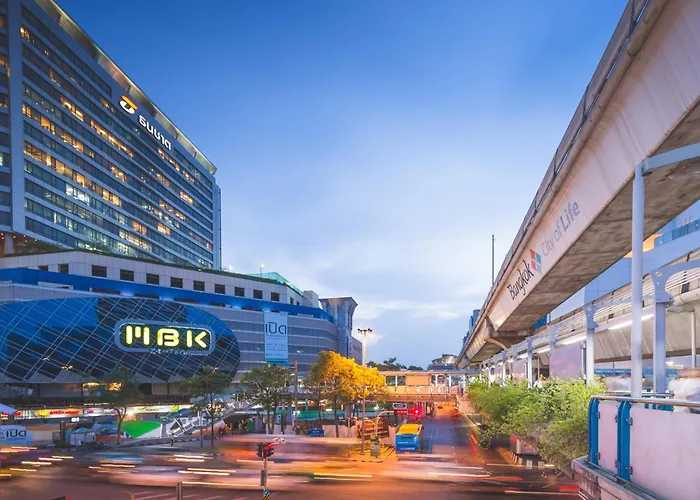 Vic 3 Bangkok Hotel